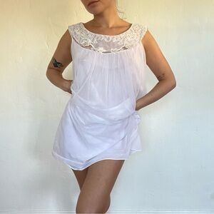 Vintage 70s white slip dress nighty